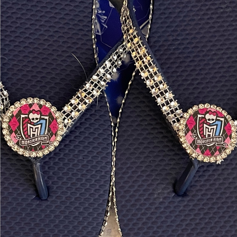 Monster high flip flops